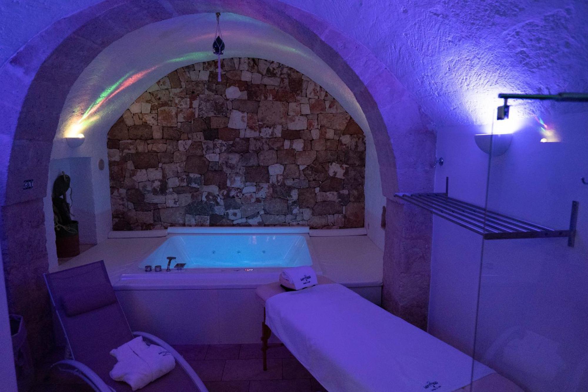 Loft 900 - Home & Spa - A Timeless Luxury In Monopoli Exterior photo