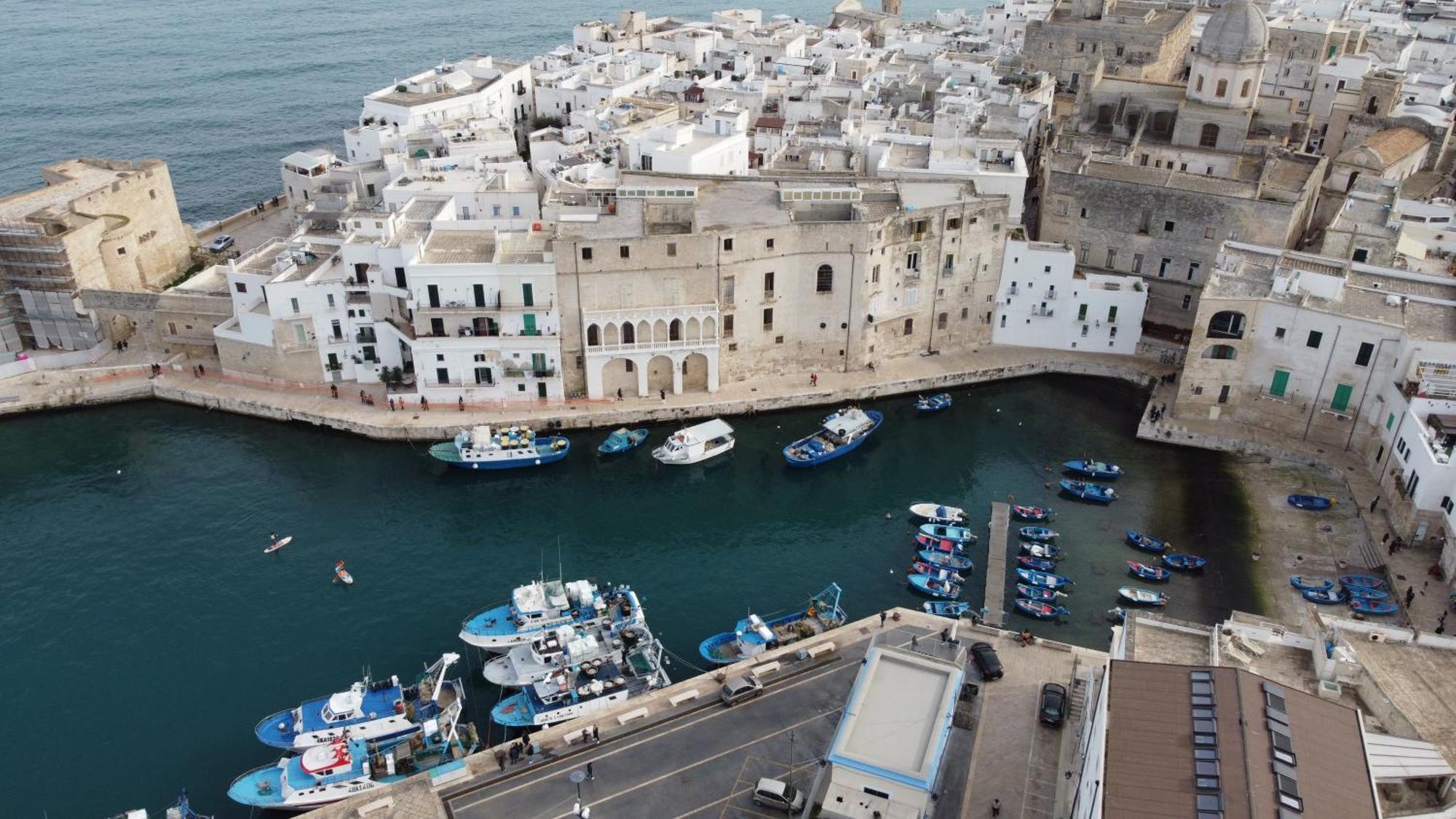 Loft 900 - Home & Spa - A Timeless Luxury In Monopoli Exterior photo