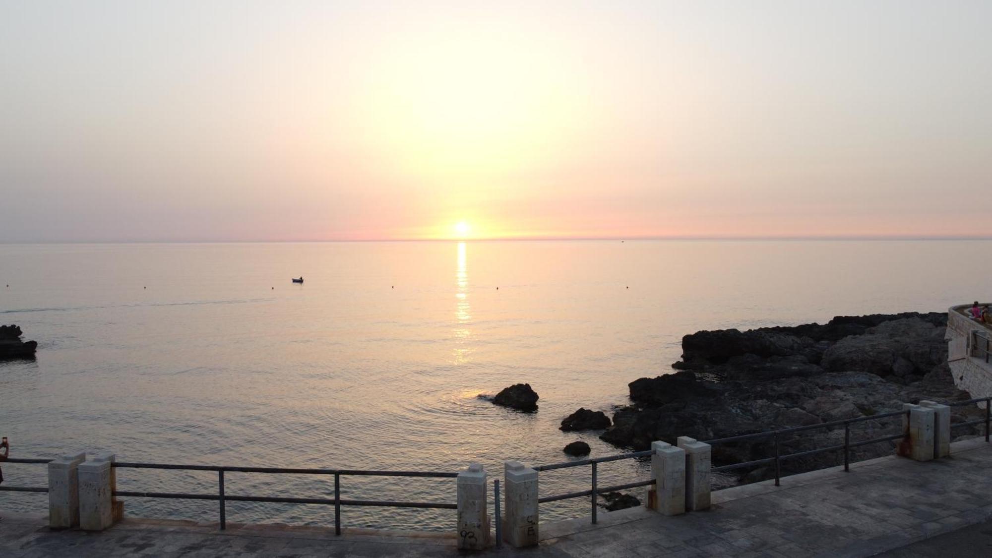 Loft 900 - Home & Spa - A Timeless Luxury In Monopoli Exterior photo