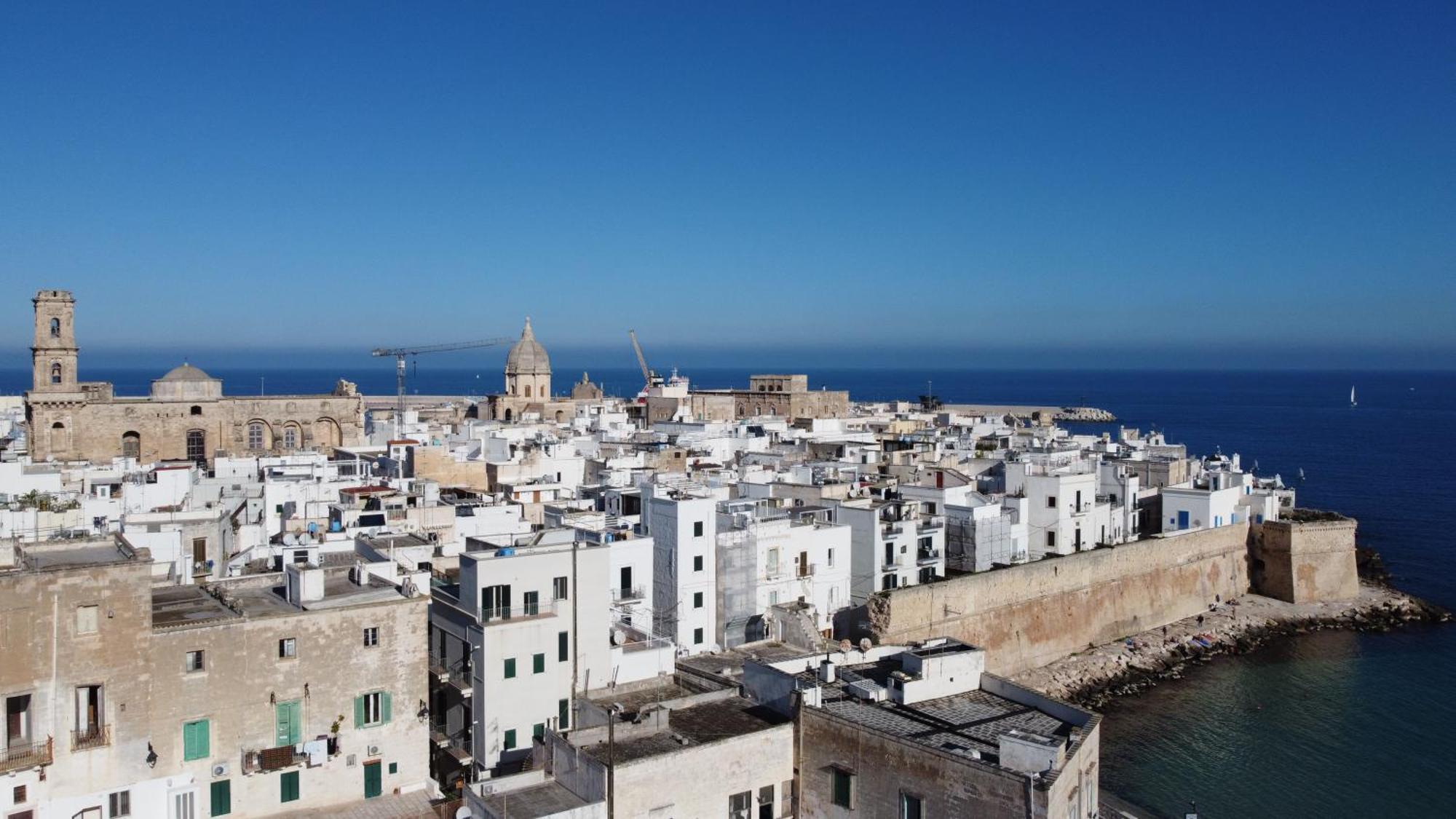 Loft 900 - Home & Spa - A Timeless Luxury In Monopoli Exterior photo