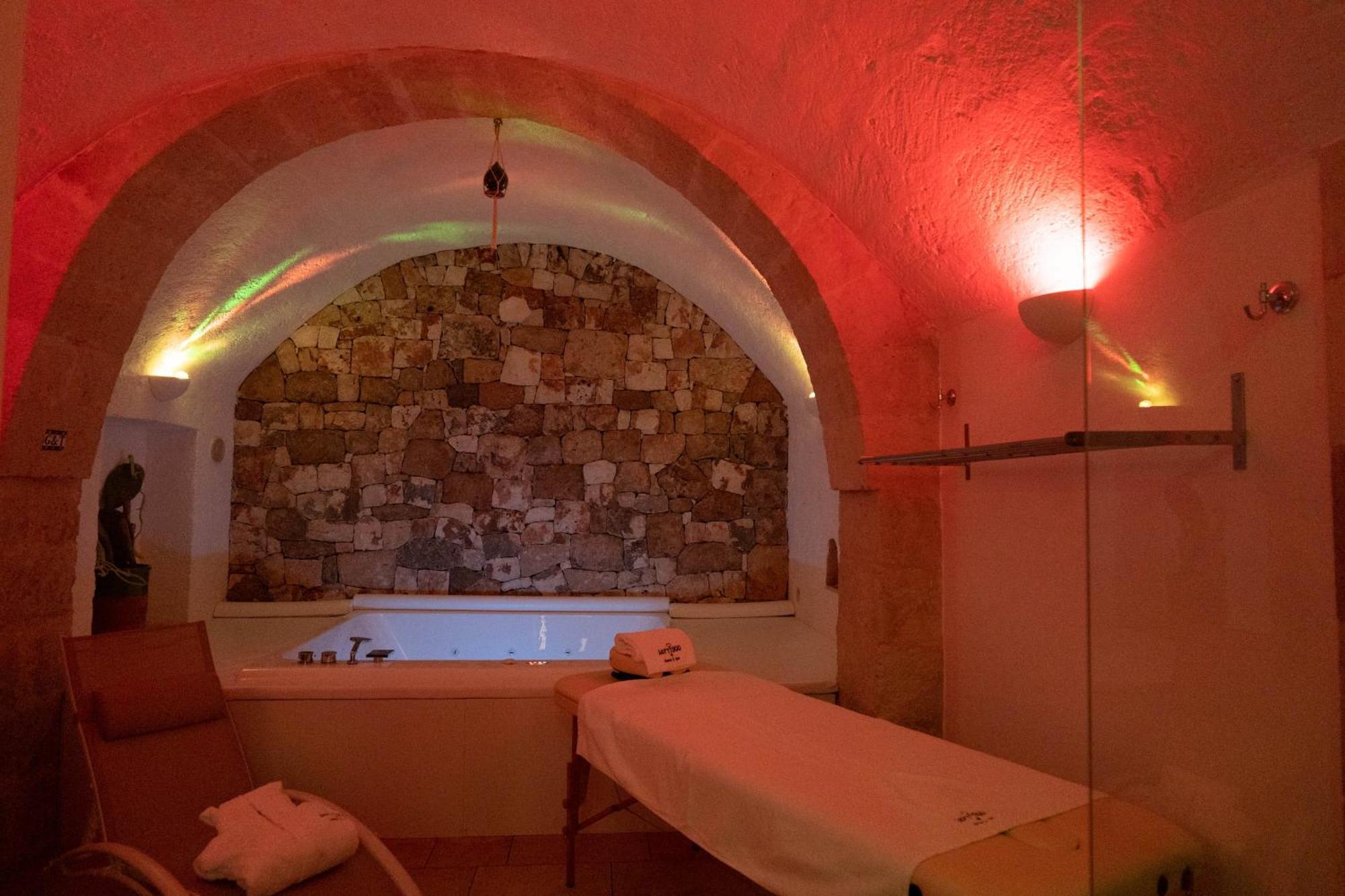 Loft 900 - Home & Spa - A Timeless Luxury In Monopoli Exterior photo